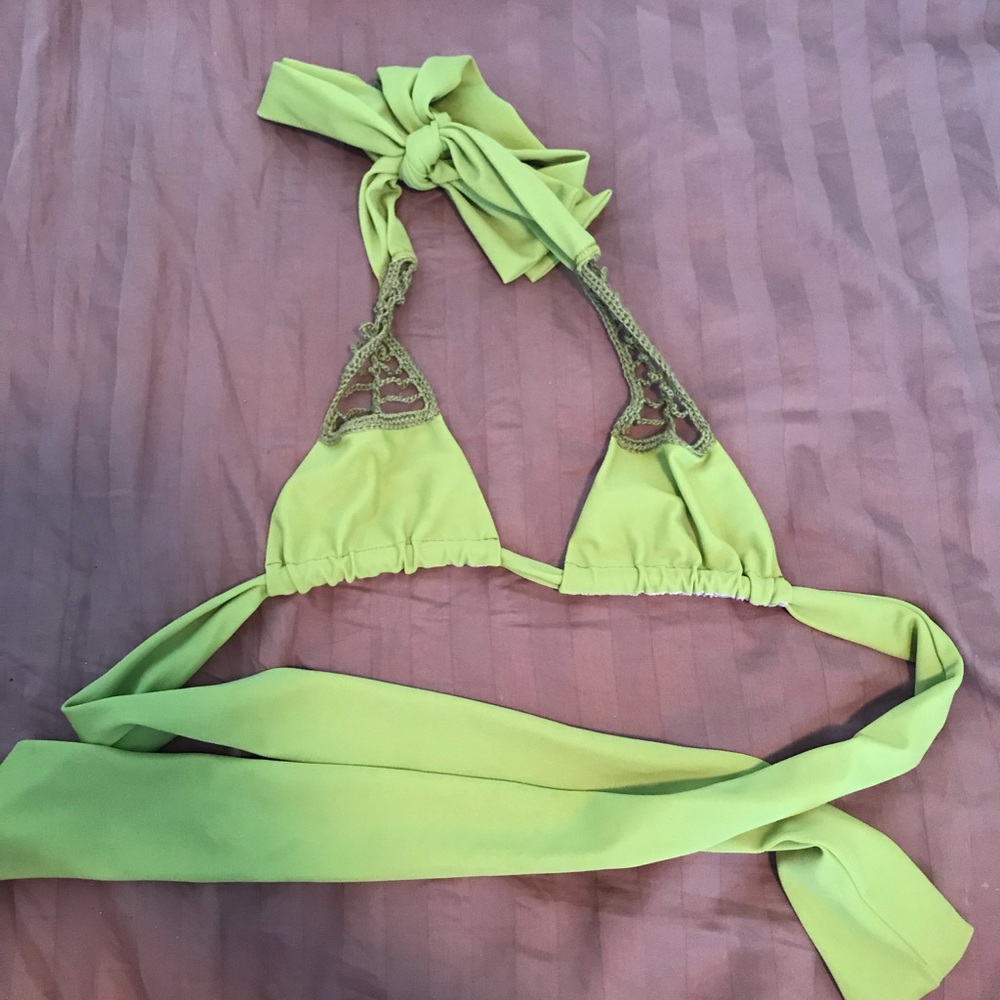 Acacia Top P